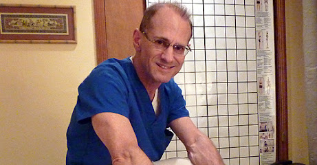 The Right Massage Therapy-Edgewater