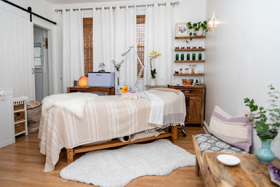 Bungalow Organic Spa-Ambler