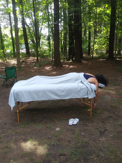 D'Vinely Touched Massage