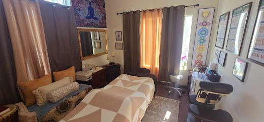 Stephanie Lynn Massage-Easthampton