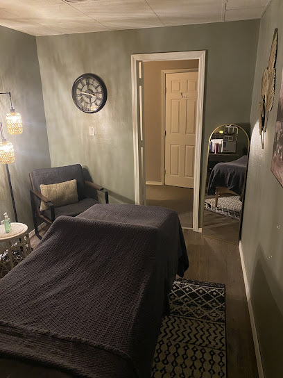 Palm & Lotus Massage Therapy at Salon Pure Bliss-Benton