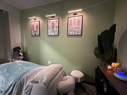 NP Essence Massage-Edgewater