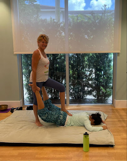 Lisa Gay LMT-Hobe Sound